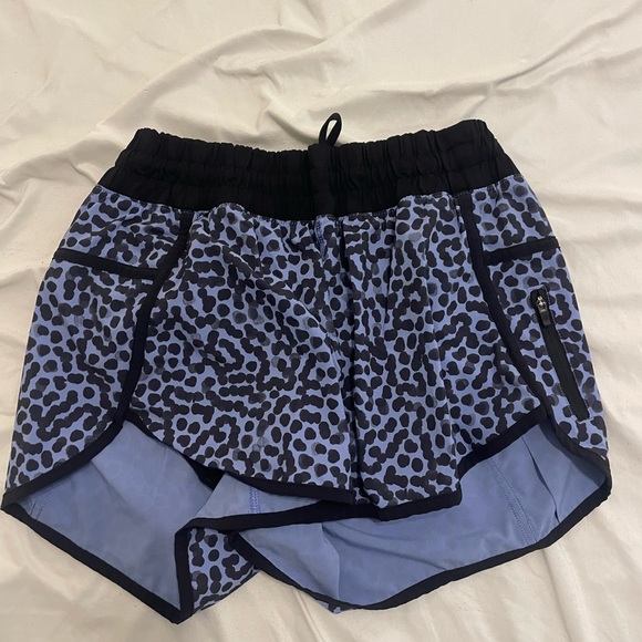 Lululemon Tracker Short - Picture 2 of 3